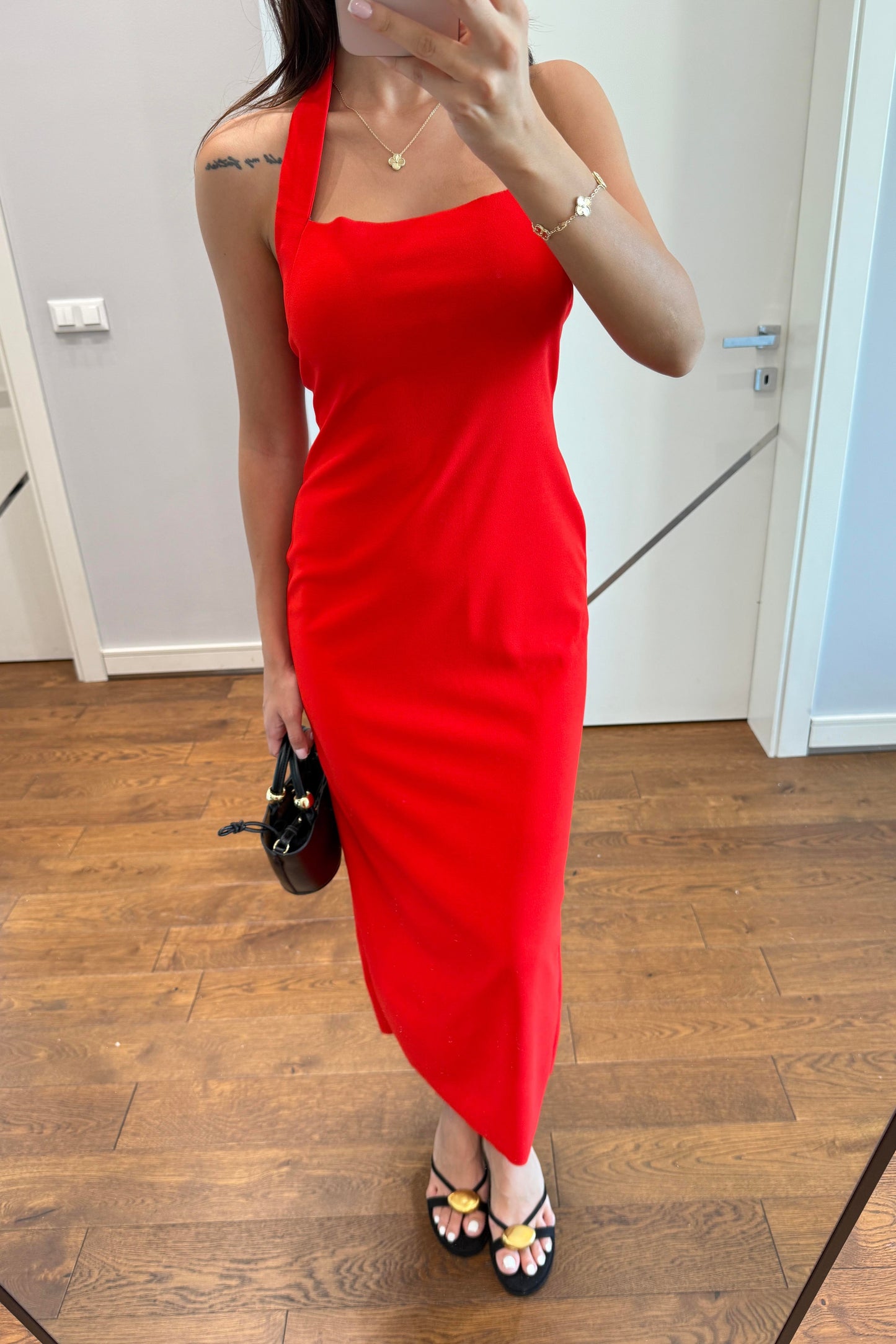 HALTER YAKA TOPARLAYICI ELBİSE-KIRMIZI