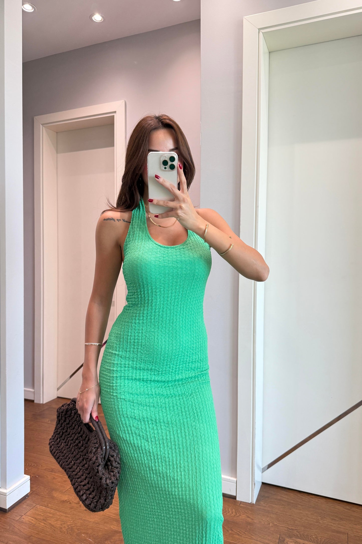 HALTER YAKA YEŞİL ELBİSE