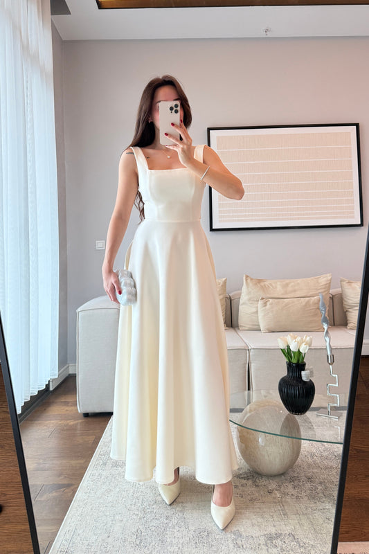 ARKADAN BAĞLAMALI VOLANLI ELBİSE-EKRU