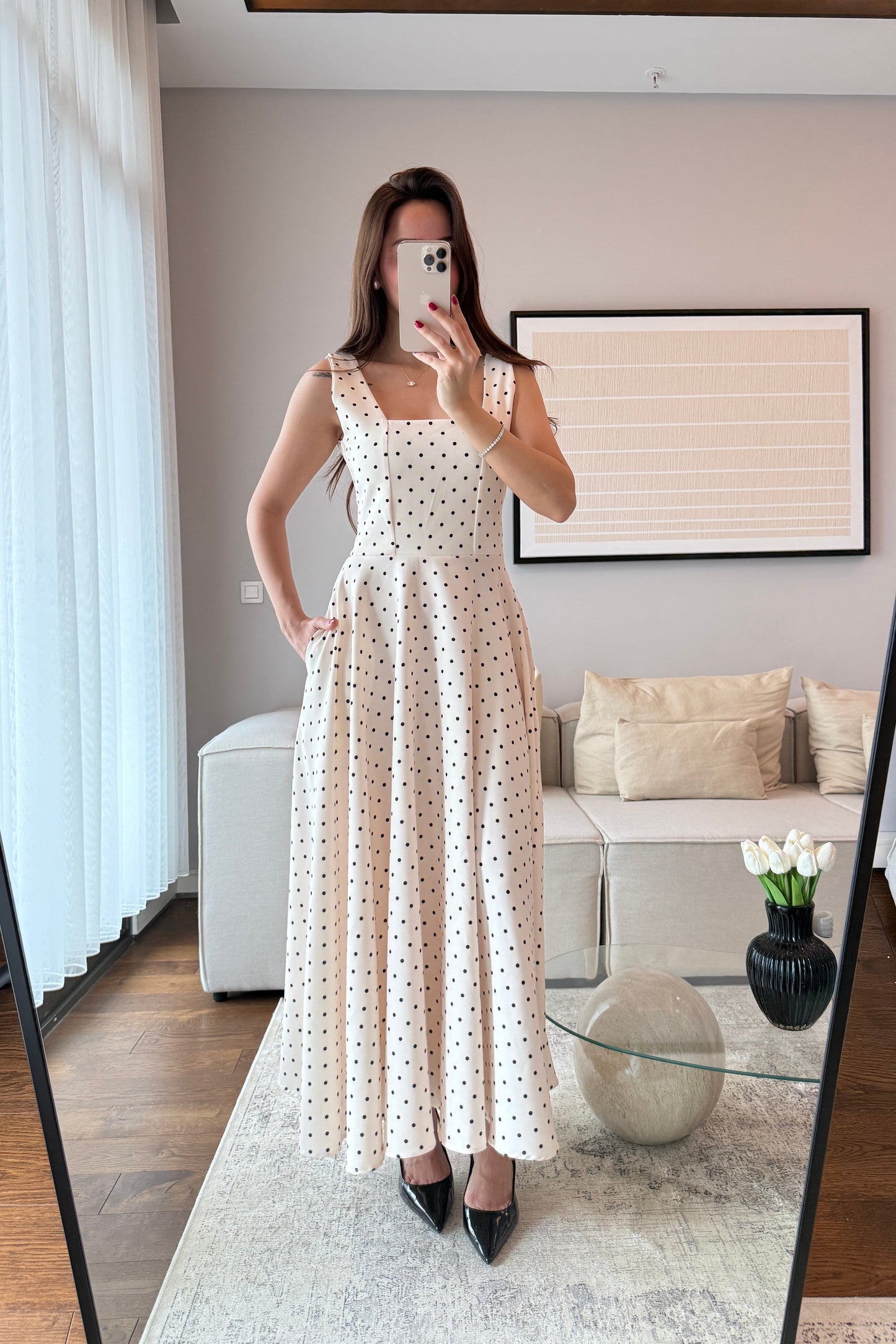 ARKADAN BAĞMA DETAYLI PUANTİYE ELBİSE-EKRU