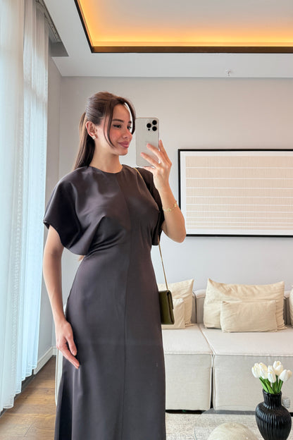 BELDEN OTURTMALI PİNTEREST SATEN ELBİSE-ACI KAHVE