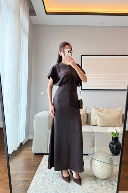 BELDEN OTURTMALI PİNTEREST SATEN ELBİSE-ACI KAHVE