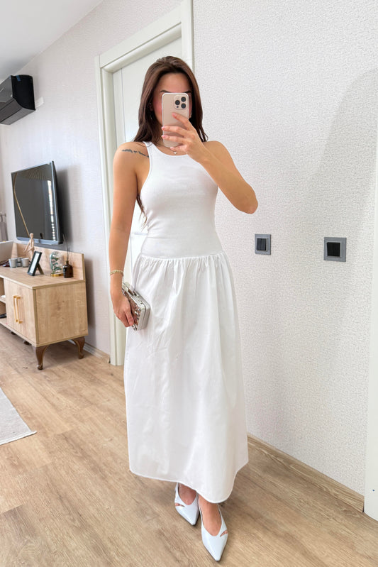 BEYAZ BEL LASTİKLİ ASKILI ELBİSE