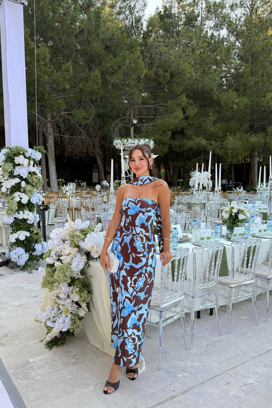 BOYUNDAN KUŞAKLI TASARIM DESENLİ ELBİSE