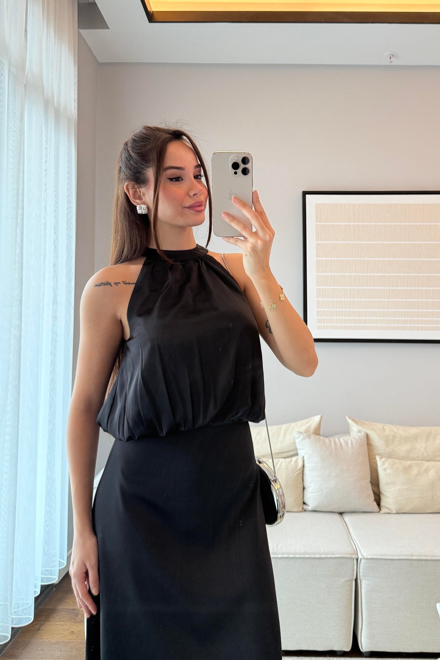 HALTER YAKA DÖKÜMLÜ ELBİSE-SİYAH