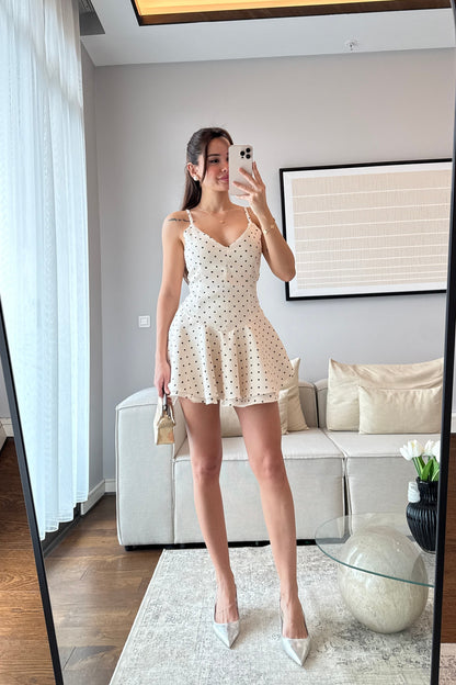 PUANTİYE DESENLİ KISA TULUM ELBİSE