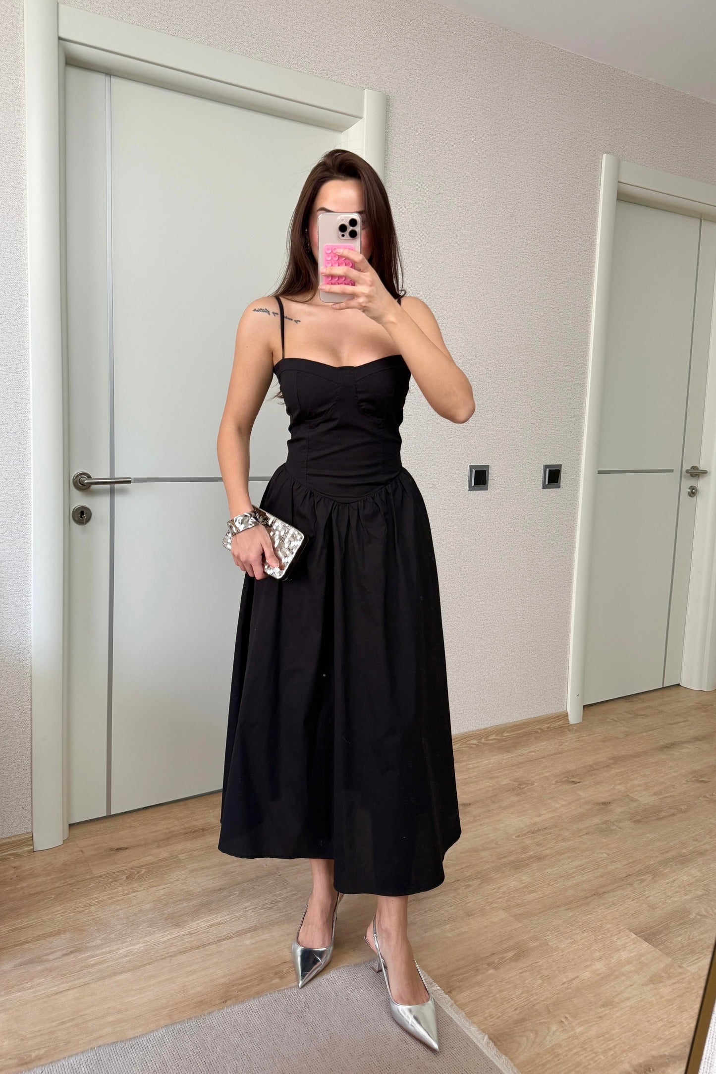 TASARIM POPLİN SİYAH ELBİSE