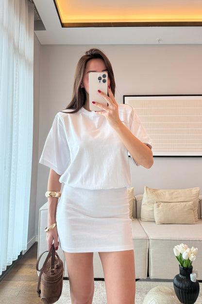 VATKALI BEL OTURTMALI MİNİ ELBİSE-BEYAZ