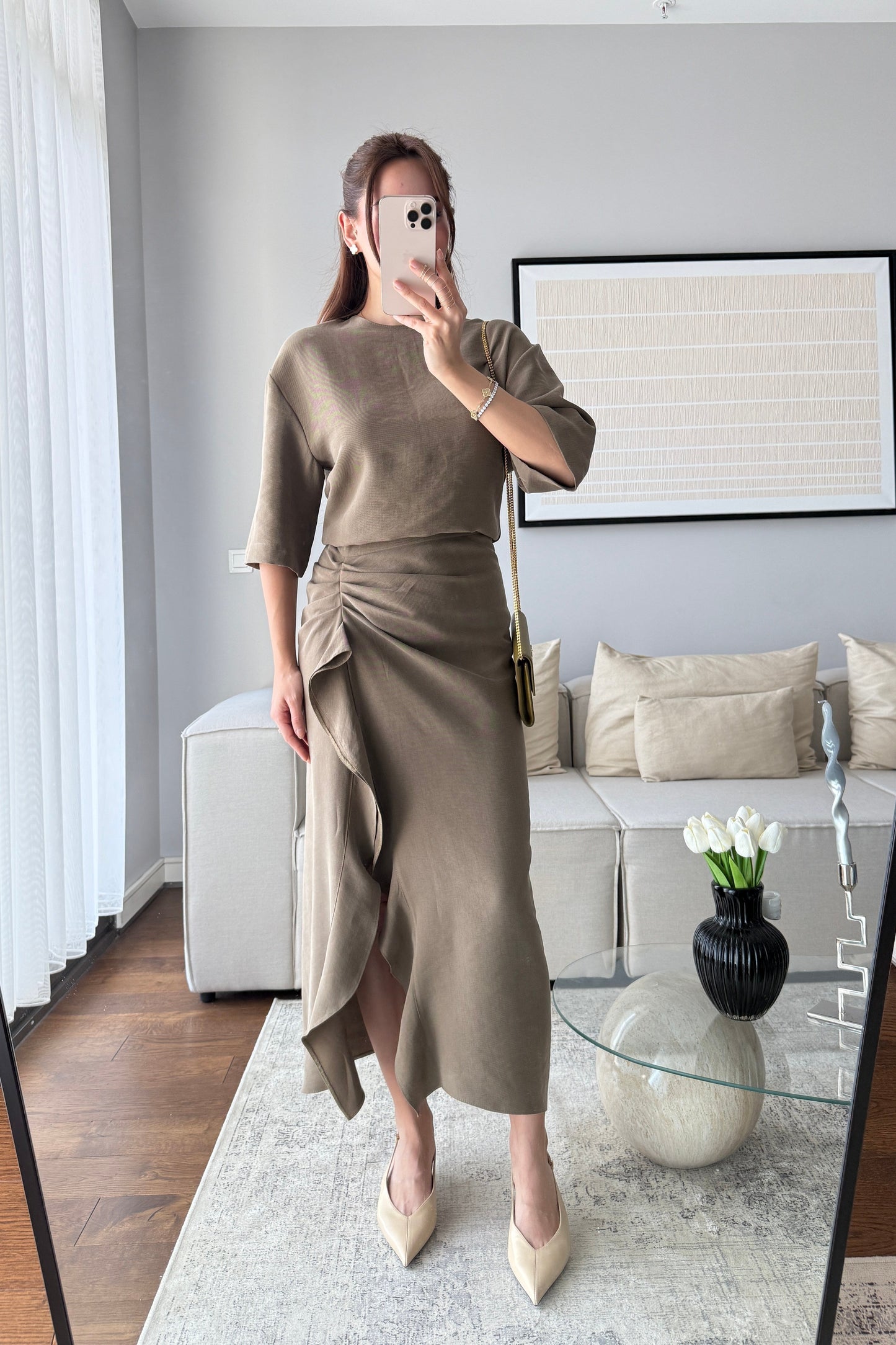 YARIM KOL YANDAN DRAPELİ ELBİSE- HAKİ