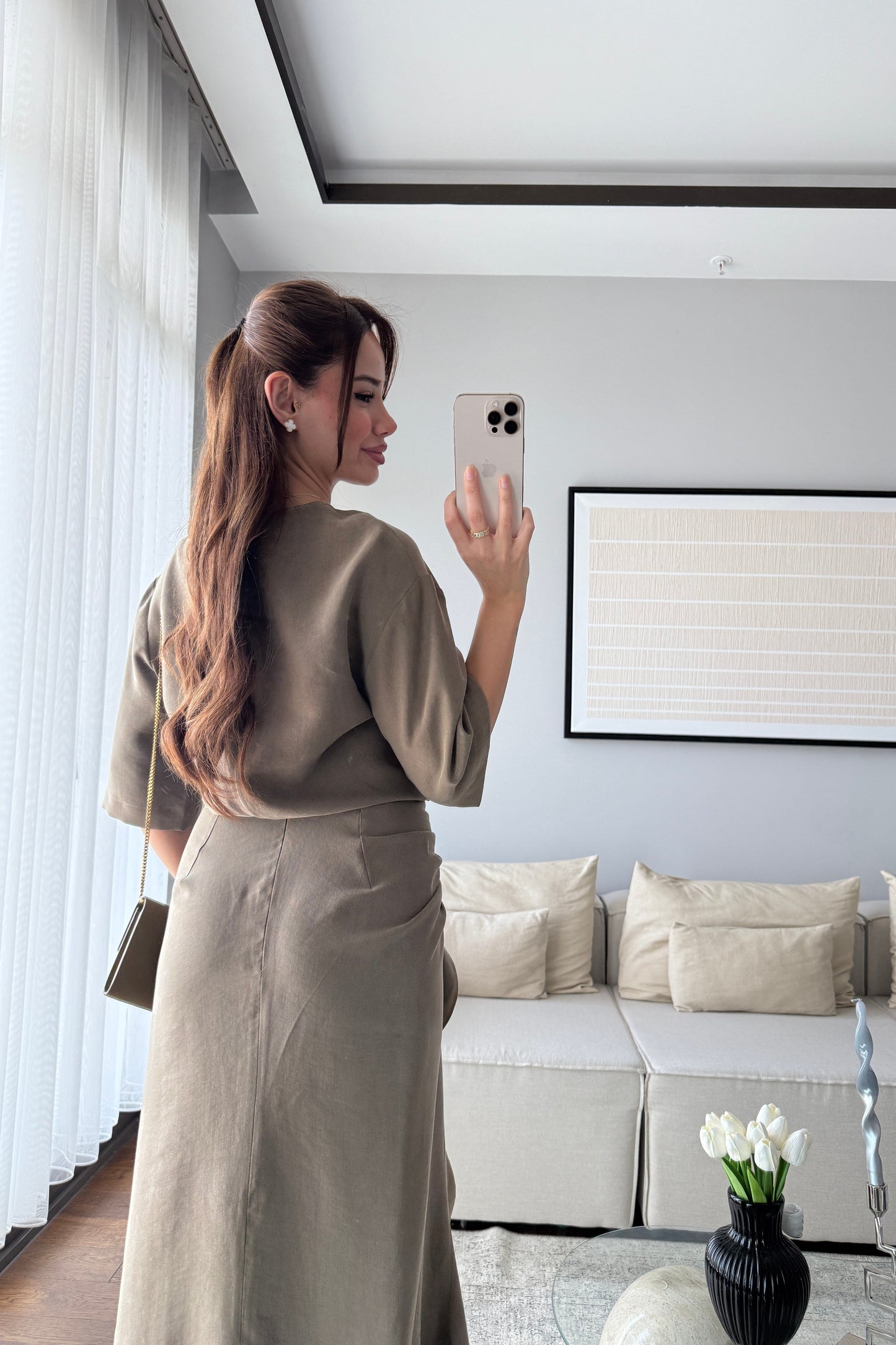 YARIM KOL YANDAN DRAPELİ ELBİSE- HAKİ